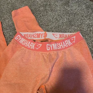 peach coral gymshark flex leggings higher waisted size large thumbnail 5