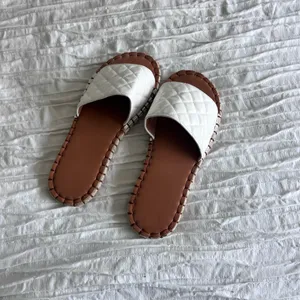 Sandals White Size 7 thumbnail 2