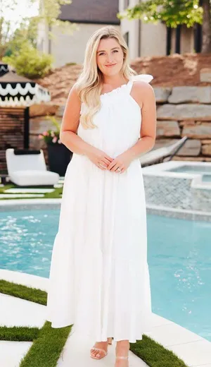 Boutique White Dress Size M thumbnail 3
