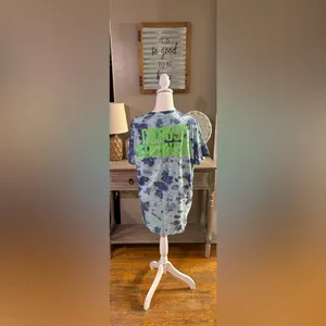 Victoria’s Secret PINK Tie Dye Tunic Graphic Tee thumbnail 3