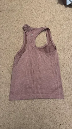 Lululemon Swiftly Tech Tank Racerback 2.0 Race length thumbnail 2