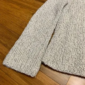 Express Sweater Womens Large Gray Handknit Chunky Turtleneck Cozy Knit‎ Winter thumbnail 3