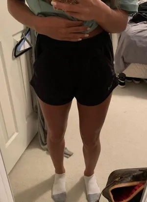 RARE Under Armour Black Athletic Shorts thumbnail 2