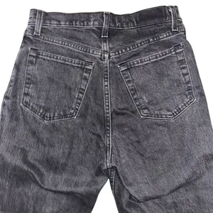 Abercrombie & Fitch The 90's Straight Ultra High Rise Distressed Denim Jean thumbnail 3