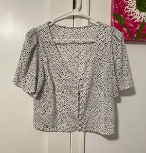 Blouse thumbnail 1