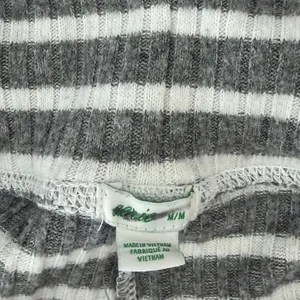 Aerie Gray White Striped Ribbed Ruched Pants Sz M thumbnail 2