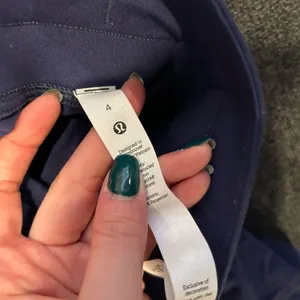 Lululemon joggers thumbnail 3