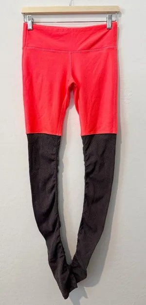 Alo Yoga Goddess‎ Leggings Size Small Pink Heather Ruched Ribbed Sporty Pilates thumbnail 1