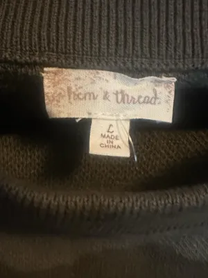 L Hem & Thread Olive Camouflage Off-the-Shoulder Sweater thumbnail 4