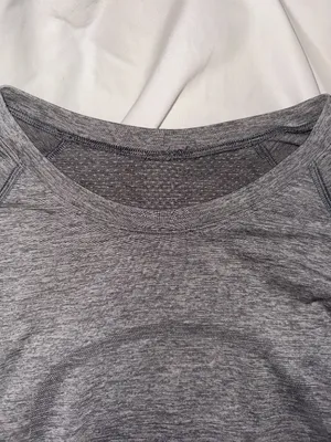 Lululemon Swiftly Tech Long Sleeve thumbnail 5