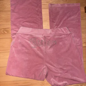 Juicy Couture Kids Pink Velour Joggers thumbnail 1