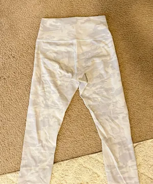 Lululemon Wonder Under High Rise Ribbed Fabric Crop *23 thumbnail 3