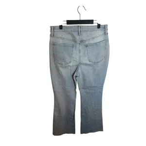 NWT Old Navy Light Wash Higher High Rise Flare Jeans thumbnail 2