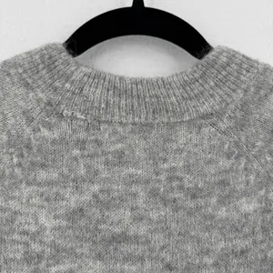 H&M Mohair Wool Blend Sweater Women S Gray Fuzzy Crewneck Quiet Luxury Cozy thumbnail 4