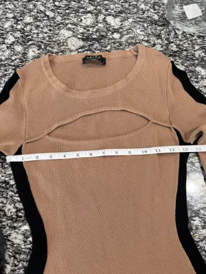 AKIRA Black Label Cutout Bodycon Mini Dress Tan Black Long Sleeve thumbnail 7