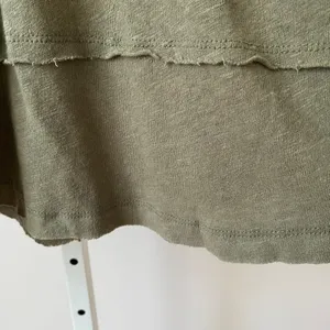 We The Free M‎ Green Henley Linen Slub Raw Hem Boho Slouchy Lagenlook NWT thumbnail 3