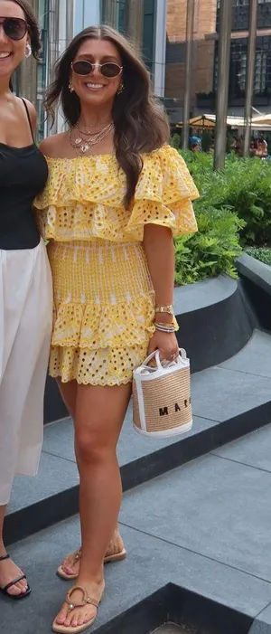 Yellow two piece set Jardinvue Size M thumbnail 3