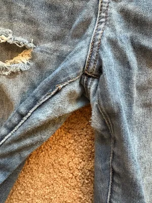 American Eagle Jeans thumbnail 4