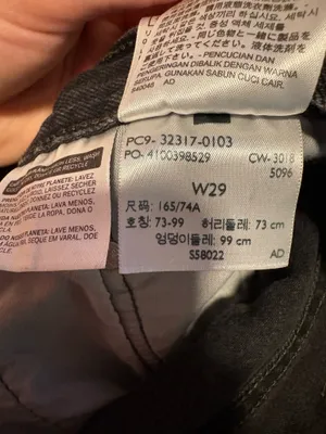 Levi’s 501 Denim Shorts Button Fly thumbnail 3