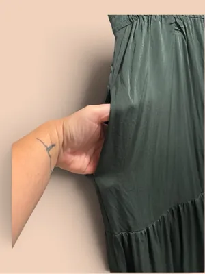 Quince Washable Stretch Silk Tiered Maxi Dress Hunter Green XL Pockets thumbnail 7