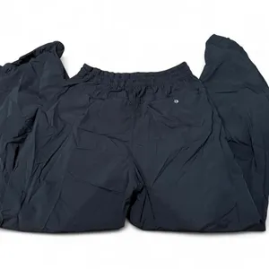 Uniqlo black street wear skater sweatpants thumbnail 3