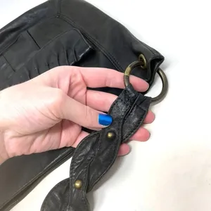 Betsy Johnson Vintage‎ Black Vegan Leather Western Horseshoe Shoulder Bag thumbnail 8