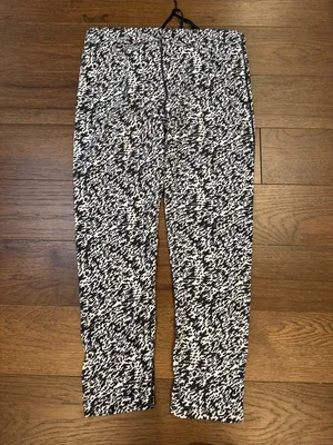Nike Dri Fit Pronto Essential Crop Running Leggings Black White Medium - C68-006 thumbnail 7