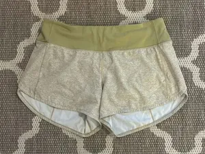Lululemon speed up shorts women’s size 8 thumbnail 1