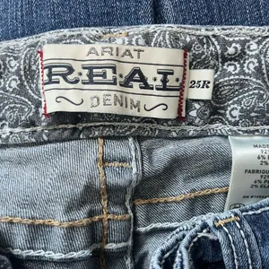 Ariat Medium Wash Skinny‎ Jeans Size 2/25 thumbnail 3