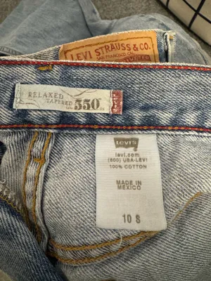 Levi’s 550 Vintage Jeans Relaxed Tapered Fit thumbnail 3