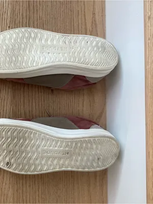 HEY DUDE Suede Sneaker in Dusty Rose and Taupe thumbnail 4