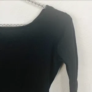 Brandy Melville Small Wool Blend Open‎ Back Sweater thumbnail 2