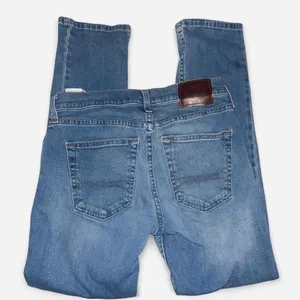 Hollister Slim Straight Jeans thumbnail 4