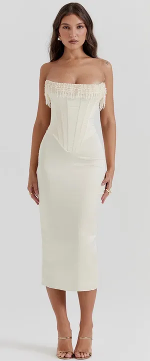 White dress Size M thumbnail 1