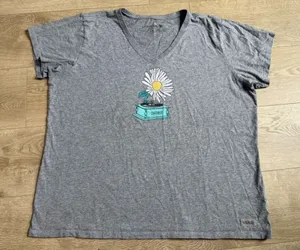 EUC Womens Life is Good short sleeve gray v-neck chusher tee flower record sz XL thumbnail 1