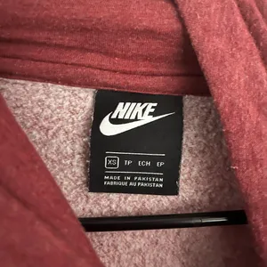 Nike Red Fitted Hoodie Sweatshirt thumbnail 3