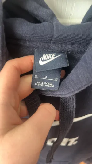 Hoodie thumbnail 2