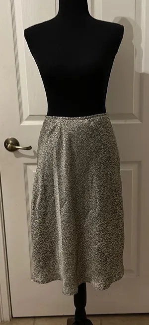SIENNA SKY size small cheetah print skirt thumbnail 1