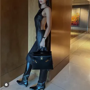 Lioness dress thumbnail 2