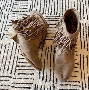 J. Adams Bree Taupe Suede Fringe Western Ankle Boots Size 10 thumbnail 1