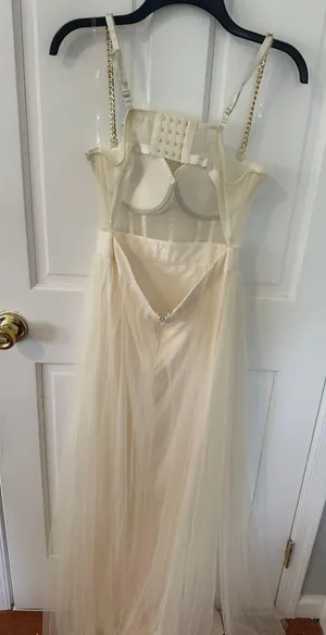 Boutique Ivory Corset Maxi Dress thumbnail 6
