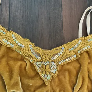 Unbranded Velvet Camisole Small Mustard Yellow Sequin Lace Trim Y2K Boho Top thumbnail 2