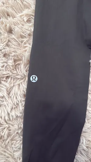 25” Dark Green Lululemon Leggings thumbnail 4