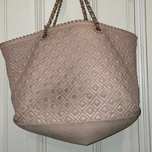 Tory Burch Beige Quilted Leather Marion Tote thumbnail 4