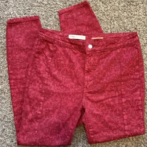Anthropologie‎ Pilcro Denim High Rise Legging Sz 30 Red Floral Holiday Night Out thumbnail 1