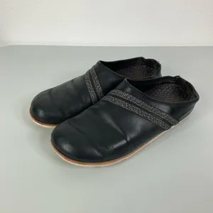Chacos Black Leather Slip‎ On Mules Size 9.5 thumbnail 3