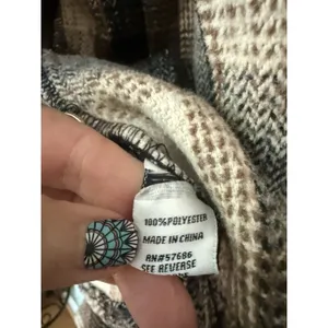 Miss‎ Selfie Plaid Shacket Jacket Button Up Front Size Large Brown thumbnail 4