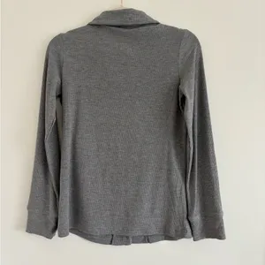 SKIMS long sleeve pajama top thumbnail 3