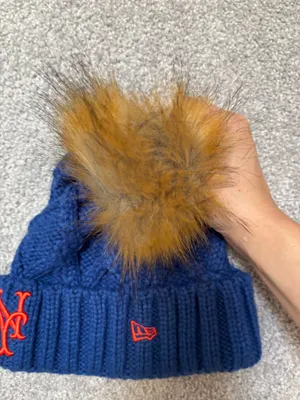 New Era Women’s New York Mets Blue and Orange Cable Knit Pom Beanie thumbnail 3