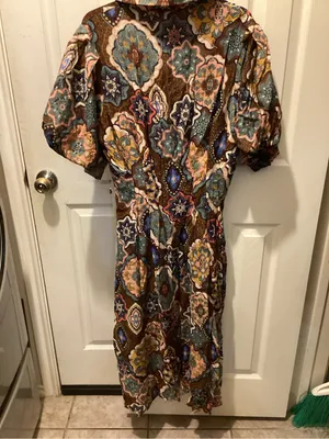 Avara Brown Floral-Print Puff Sleeve Midi Dress thumbnail 5